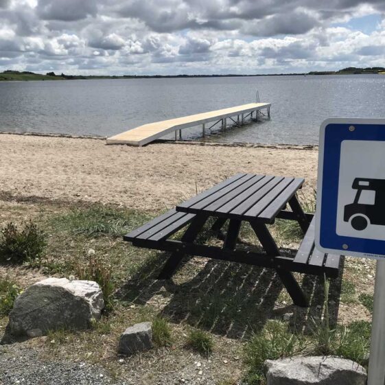 Opsættes maj måned